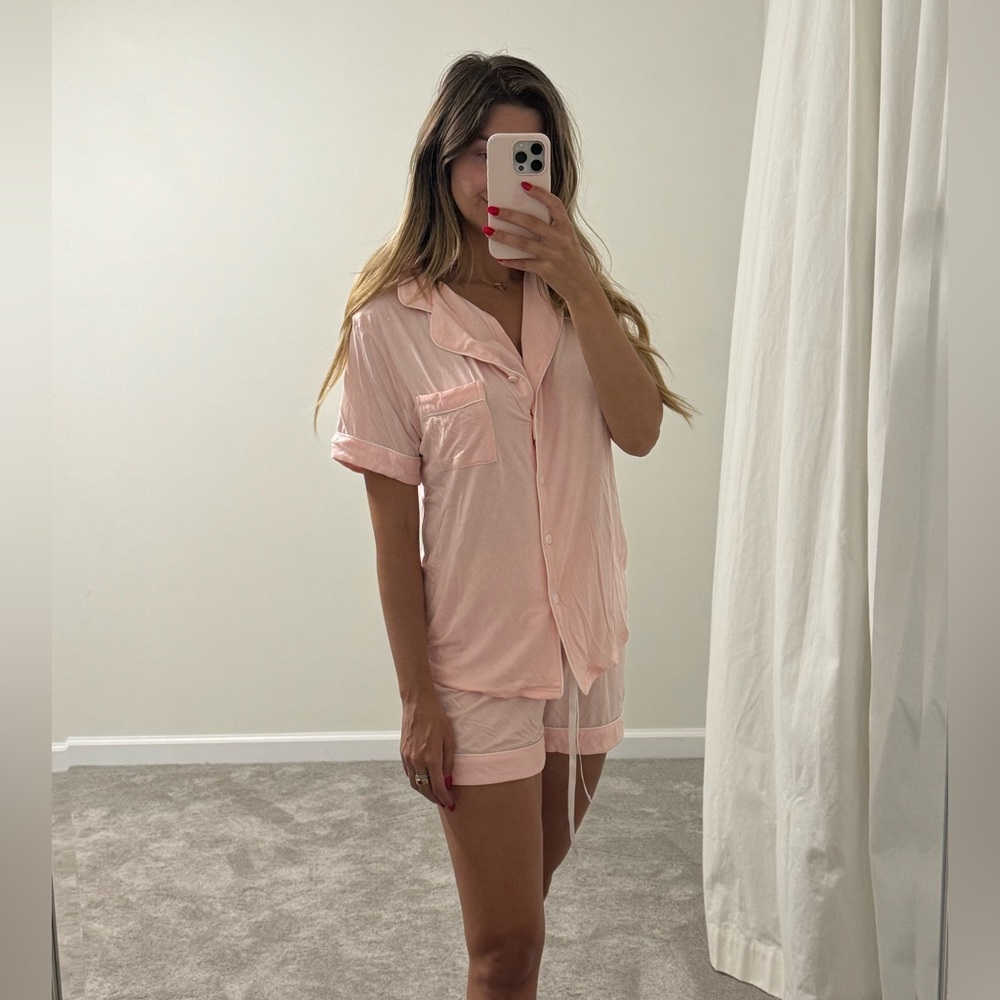 Women's Pink Pajamas Set
